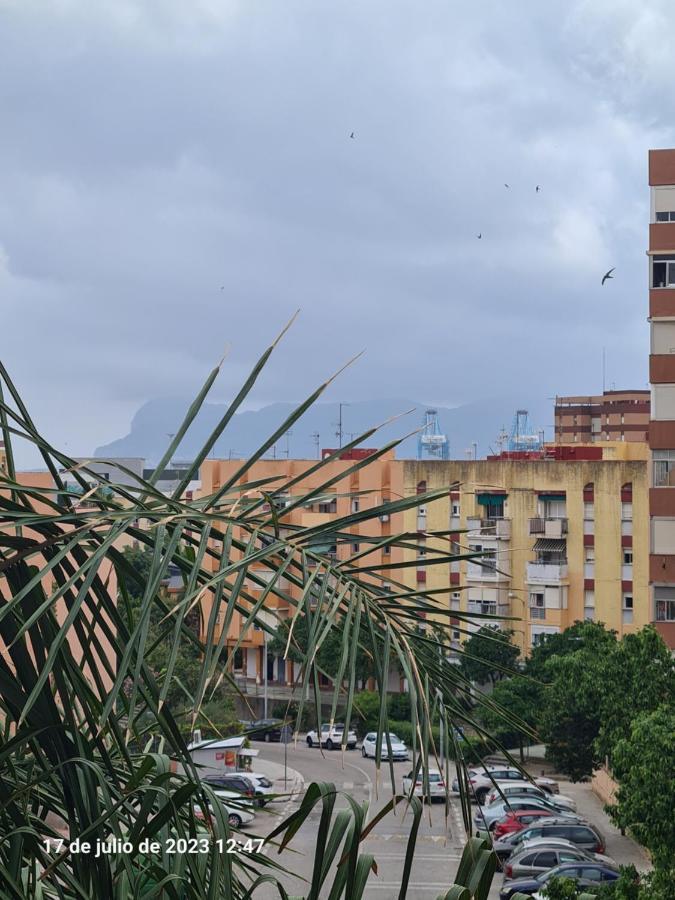 Sandru Apartament Альхесірас Екстер'єр фото